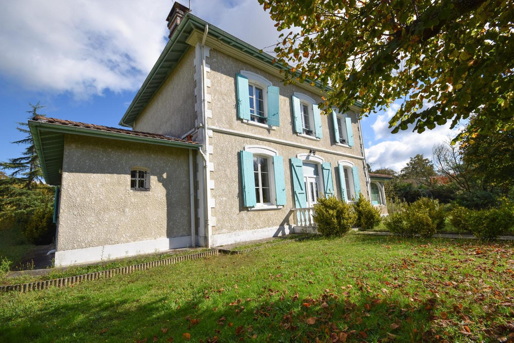 Villa Avec Piscine Et Billard Sabres Екстериор снимка