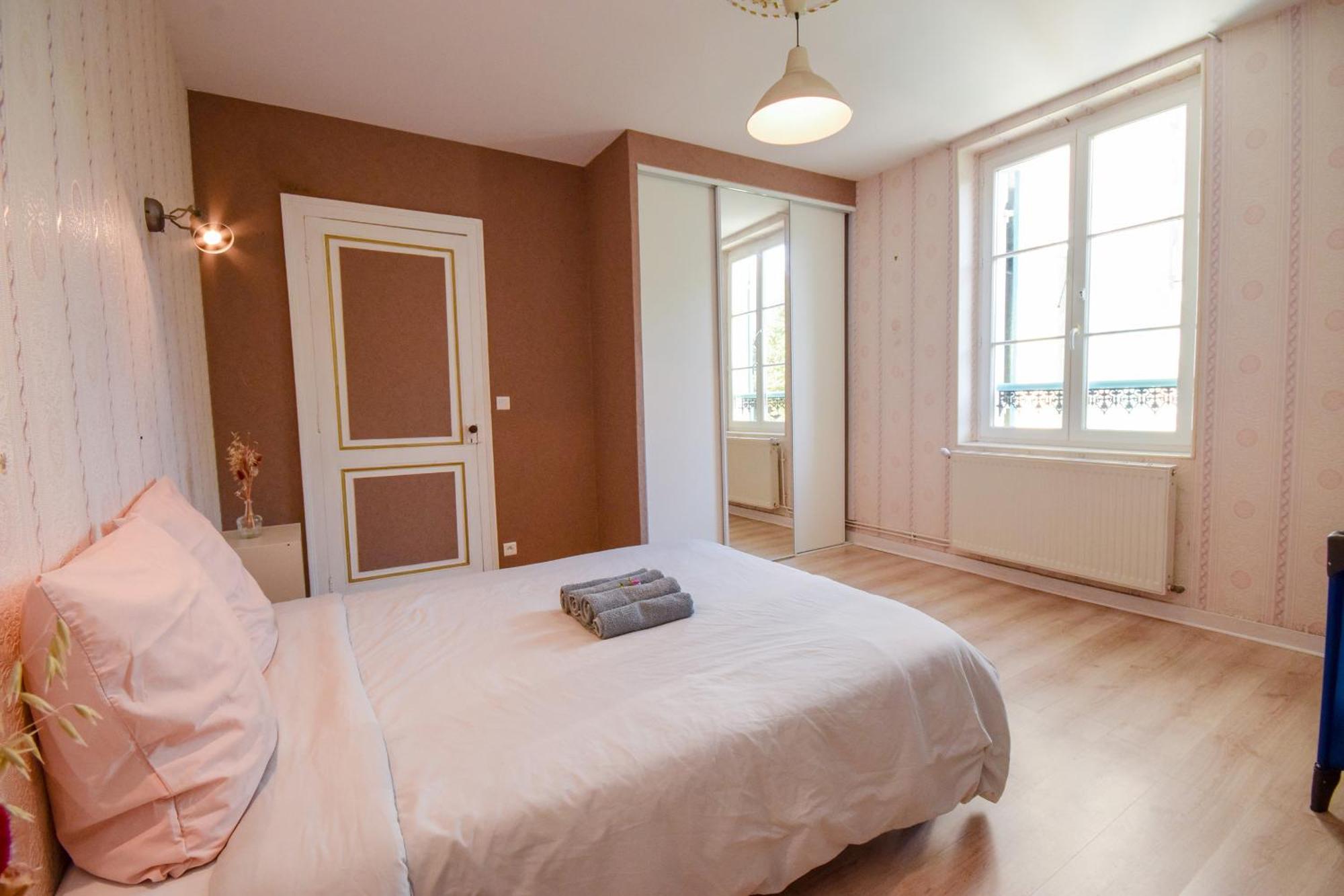 Villa Avec Piscine Et Billard Sabres Екстериор снимка
